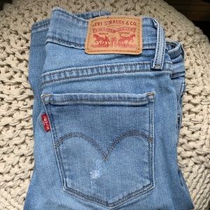 LIGHT DENIM JEANS